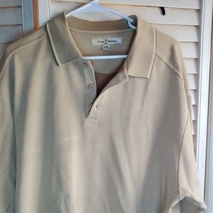 Tommy Bahama Short Sleeve Shirt 70 silk/30 cotton